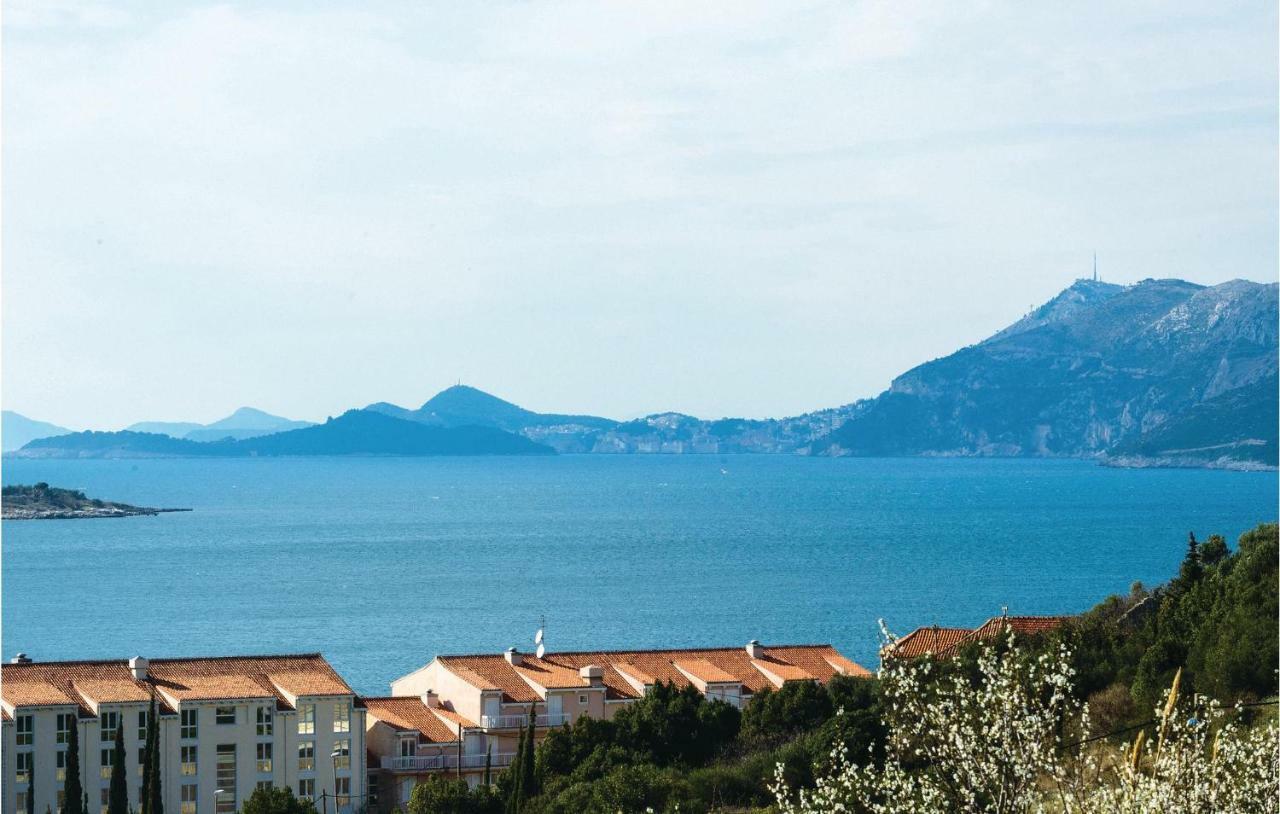 Nice Apartment In Cavtat With Wifi Exterior photo